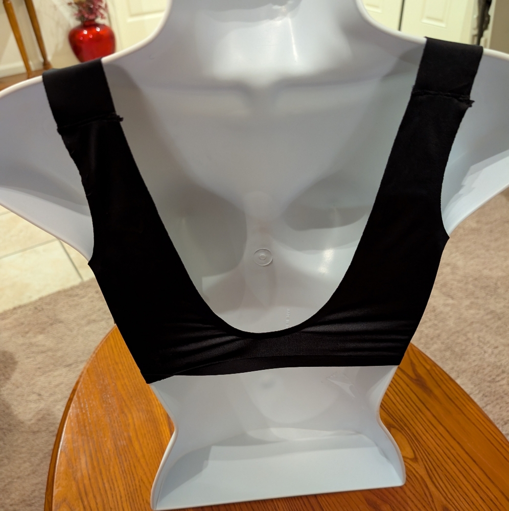 Black "Comfort by Real" bra with removable cups, size S - NEW - Picture 2 of 7